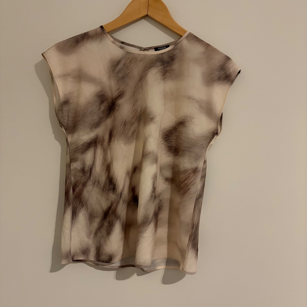 Express Gramercy Conscious Edit Abstract Print Cap Sleeve Blouse XS New